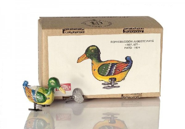 Paya Figur Ente mit Karton Ansicht rechts